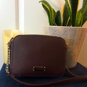New York & Company cross body purse